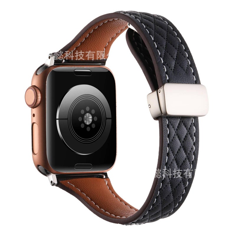 سوار ساعة ذكية سوار جلدي كلاسيكي متوافق مع Apple Watch 38/40/41/42/44/45/49mm بملاءمة قابلة للتعديل وحزام بديل باللون أسود قابل للتعديل - Image 1