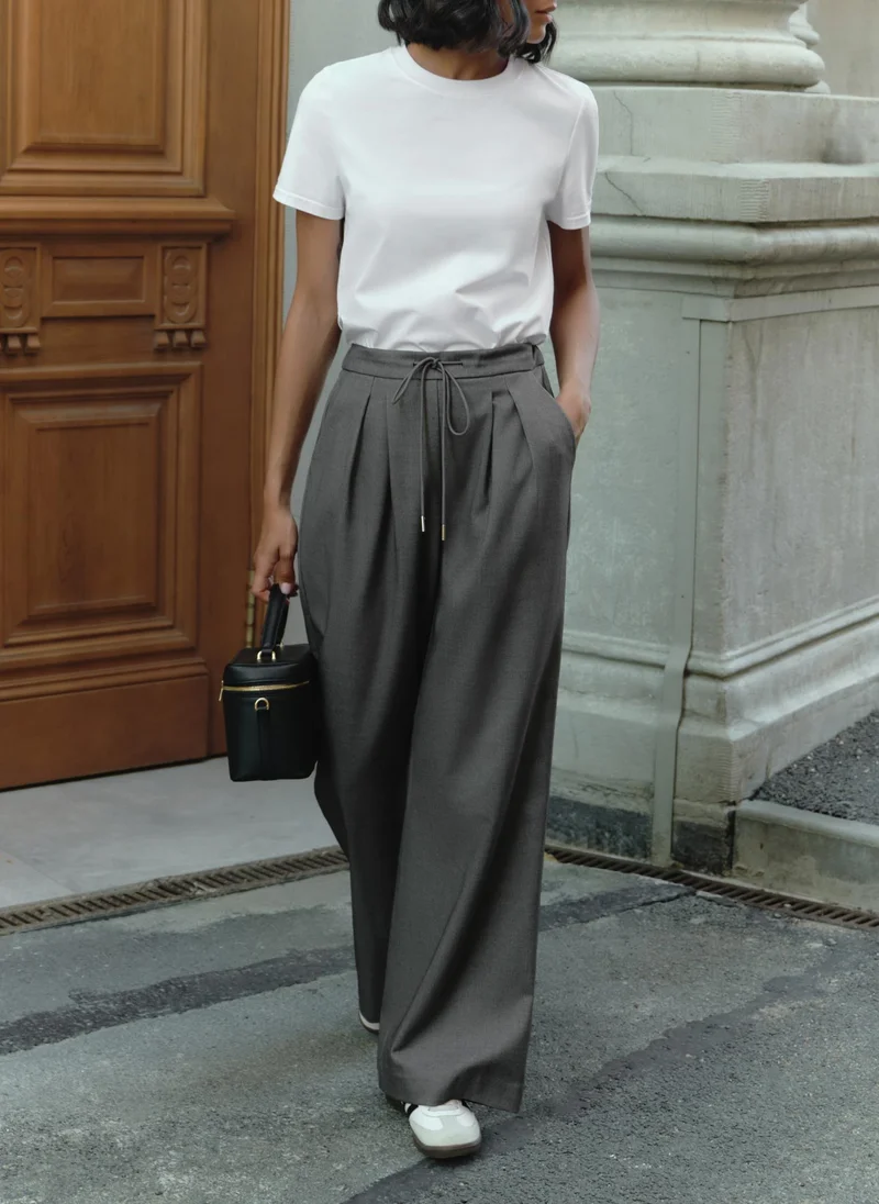 Lichi Palazzo trousers with pleats and matching ties