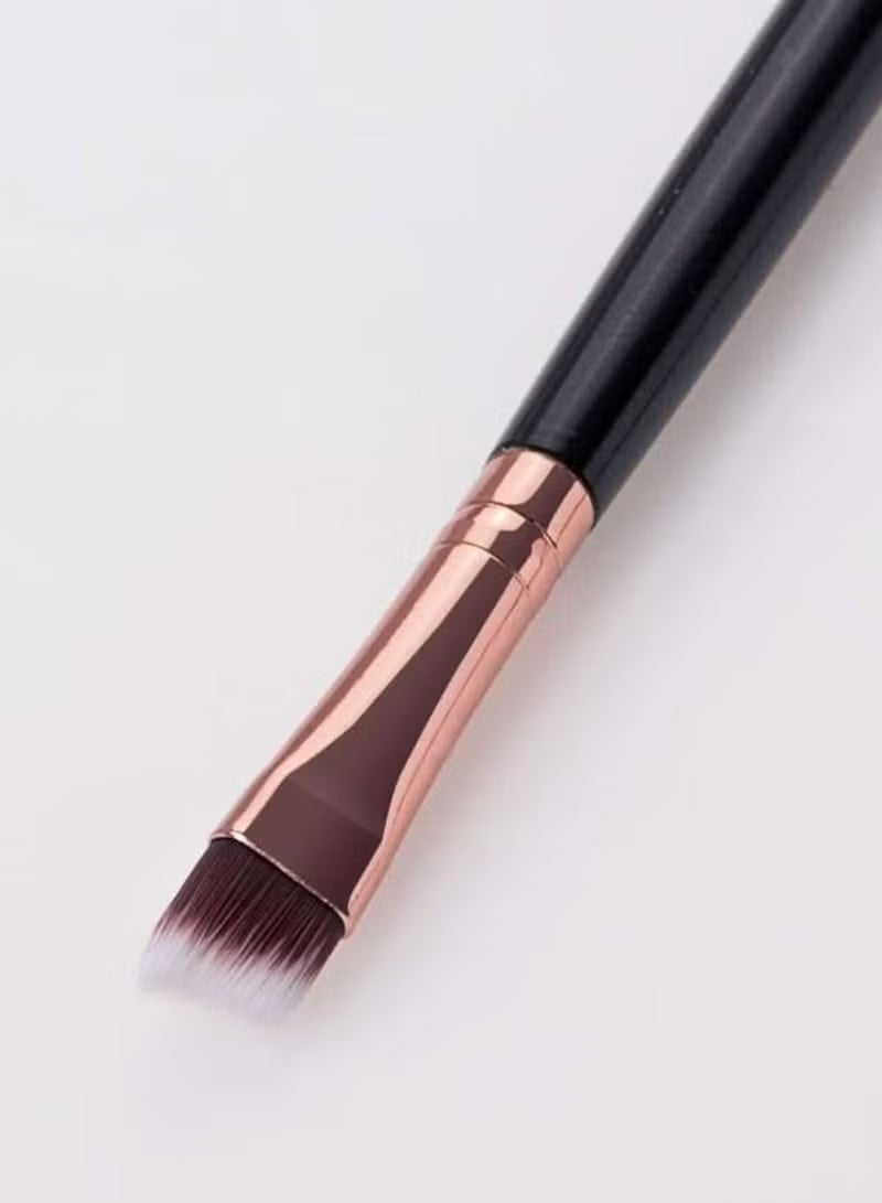 Shein Dual-Ended Angled Eyebrow & Round Brush for Precise Eye Definition - Image 4