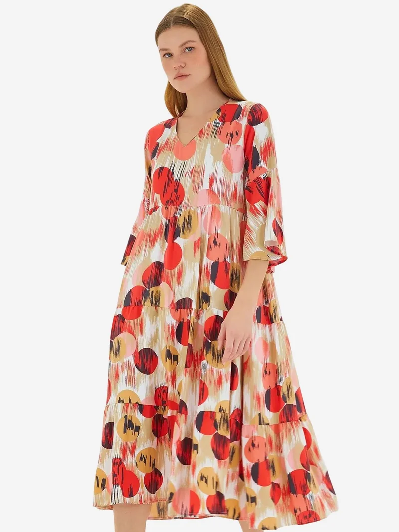 بيغ دارت فستان ميدي برقبة على شكل  بأكمام قصيرة بنقوش