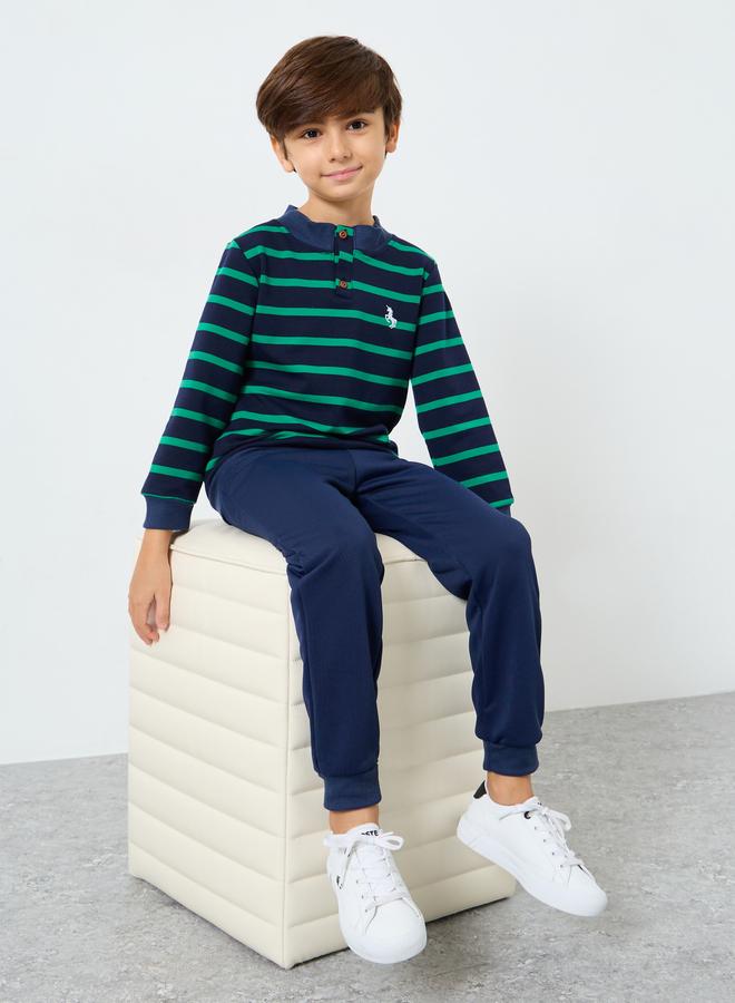 ستايلي طقم من بنطال جوغر وتيشيرت مخطط - Image 1