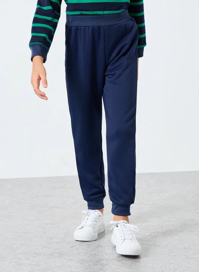 Styli Styli Boys Striped Top and Joggers Set