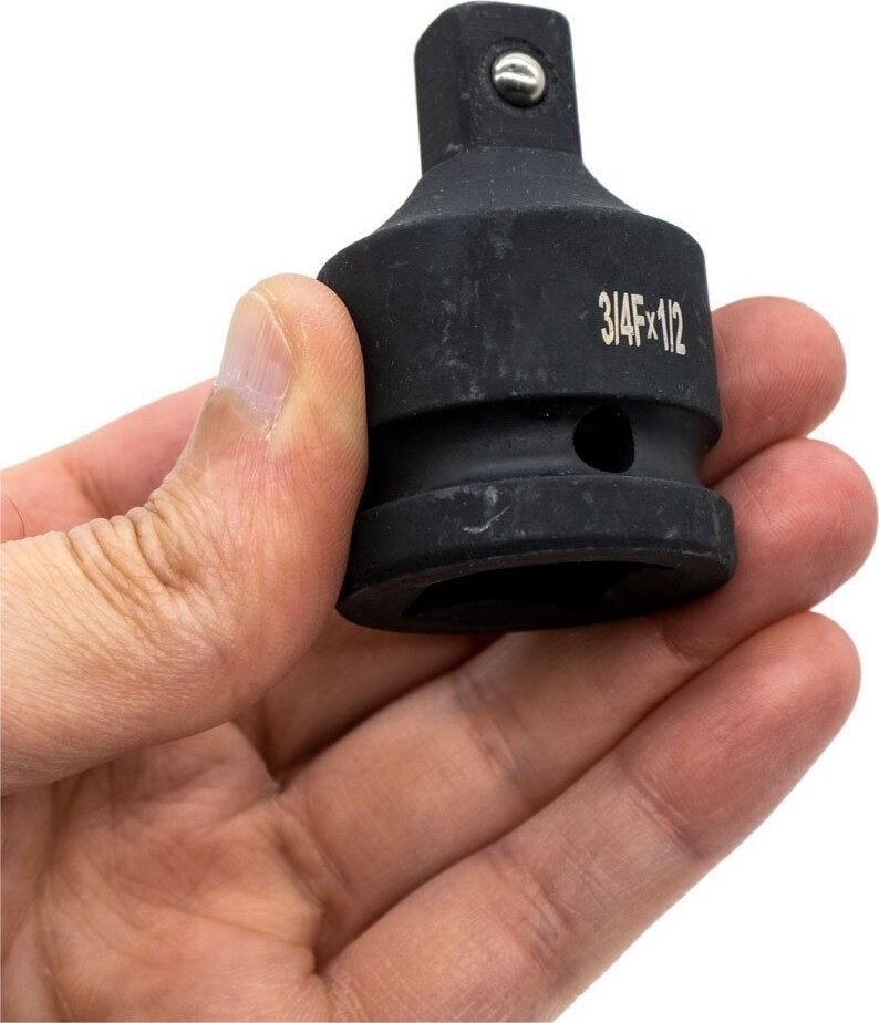 5418 Air Socket Adapter 3/4''f (Female) x 1/2''m (Male)