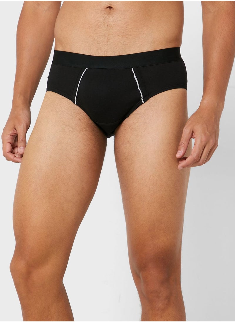 3 Pack Waist Band Hunk Briefs With Antibacterial Finish