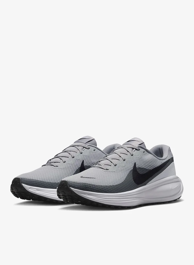 Nike NIKE REVOLUTION 8