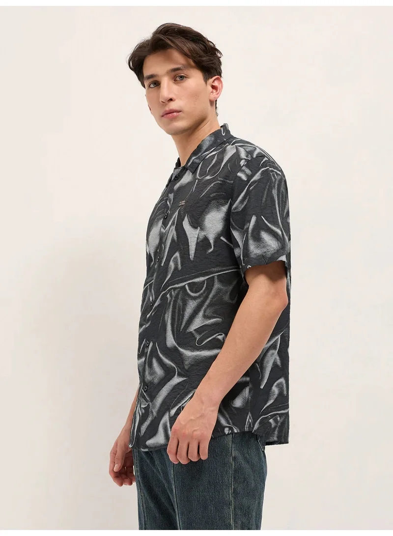The Bear House  Men’s Classic Short Sleeve Casual Shirt – Lightweight, Breathable, and Designed for a Smart Yet Easygoing Look All Day Long for Men | Best Price UAE