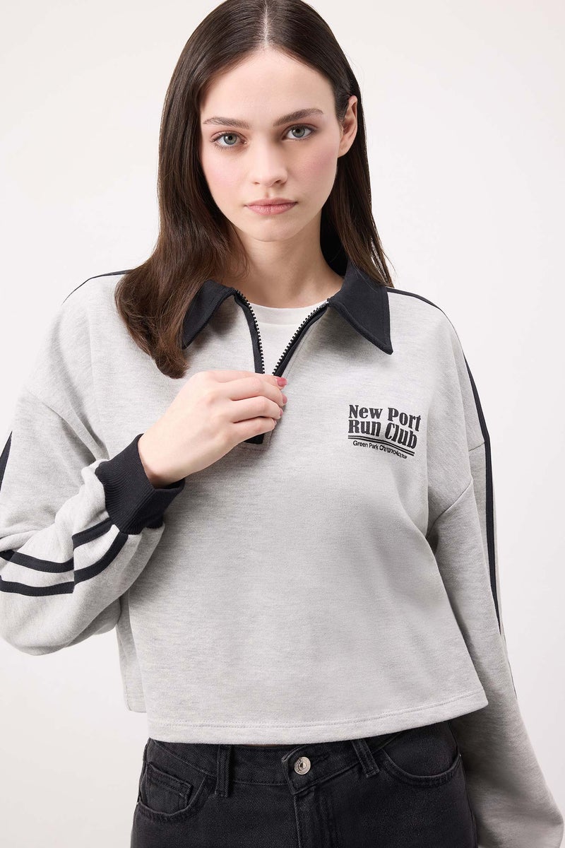 DeFacto Woman Zipper Collar Crop Sweatshirt - Image 3