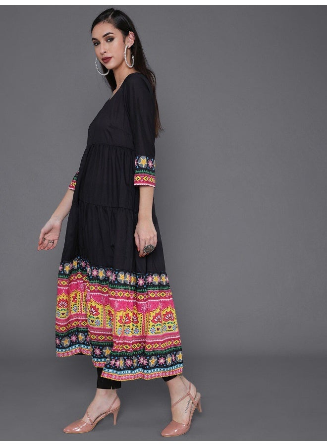 AKS Black & Pink Floral Printed Tiered Anarkali - Image 5