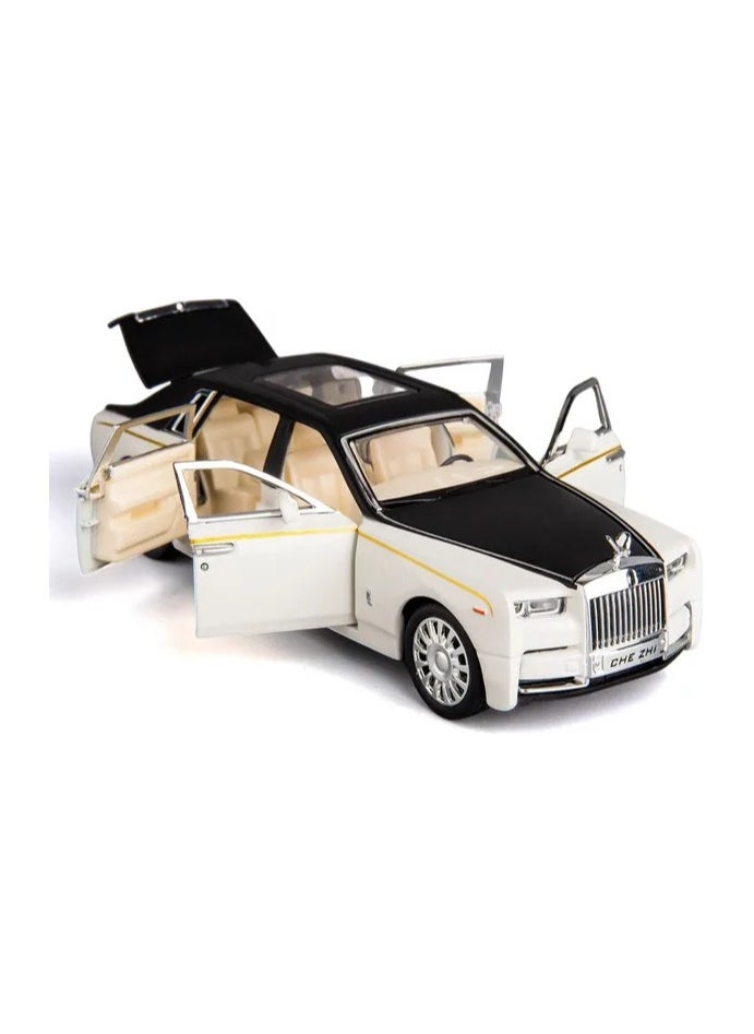 Toys A white Rolls-Royce Phantom with black metal trim and headlights - 1:24  - Image 1