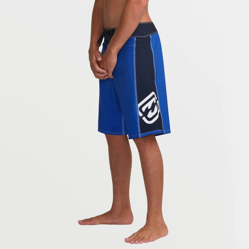 Billabong  Scoop Pro Performance 20" Boardshorts - Men for Men | Best Price UAE
