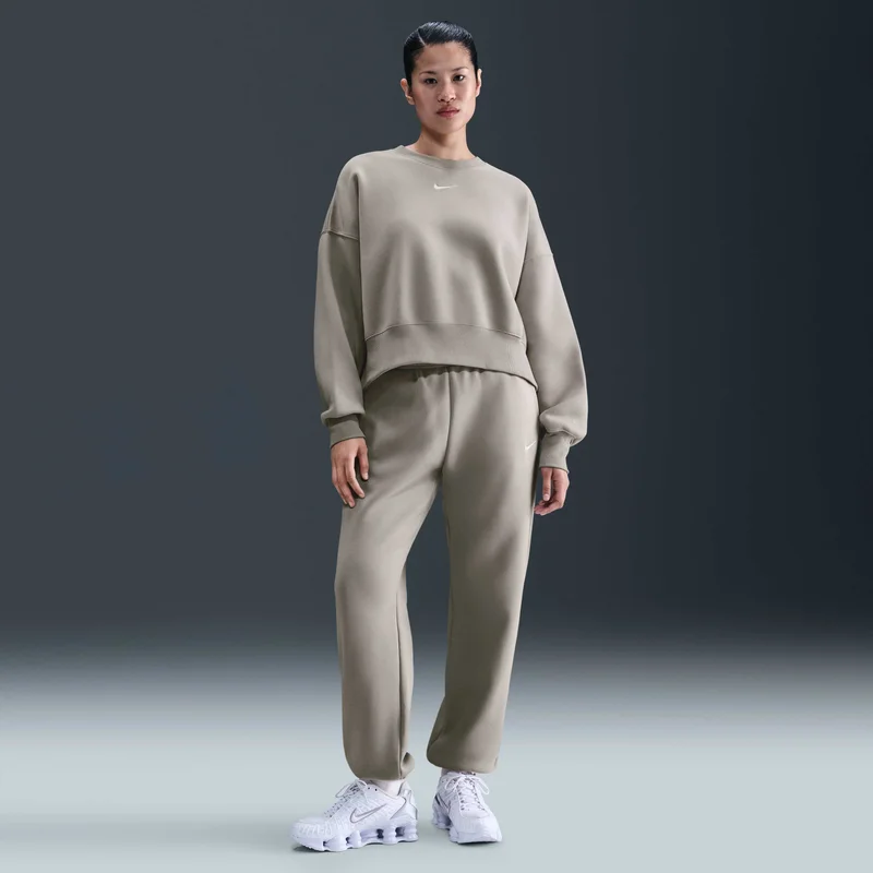 Nike Black Women's Sportswear Phoenix Fleece Sweatshirt for Women | Best Price UAE
