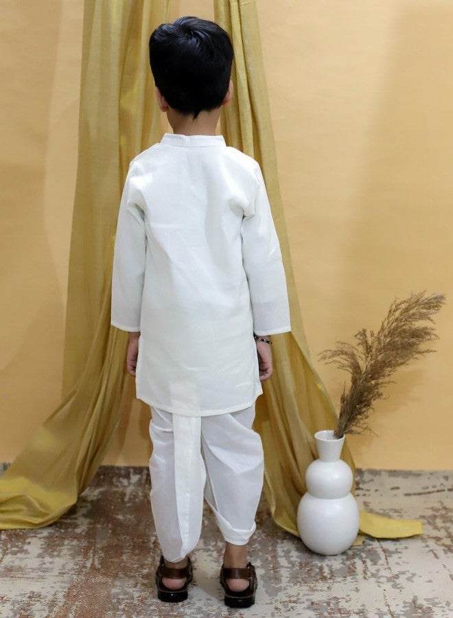 The Mom Store مجموعة كورتا دوتي للأولاد من متجر الأم | قطن | مريح | ملابس تقليدية | مظهر احتفالي | كورتا دوتي | أبيض فاتح | 2-3 سنوات - Image 2