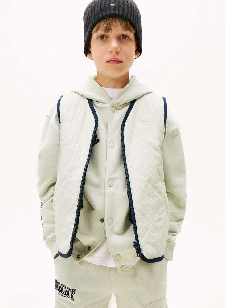 تومي هيلفيغر فيست مبطن للأطفال بخامات متنوعة - Image 1