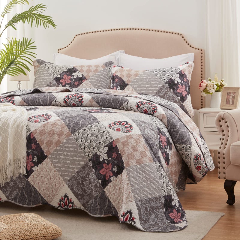 King Size Quilt Set 3 Pieces Lightweight Reversible Bedspread98x106 Soft Patchwork Floral Coverlet Luxurious Warm Microfiber Bed Cover All Seasons Gray Bedding Set1 Quilt2 Pillow Shams