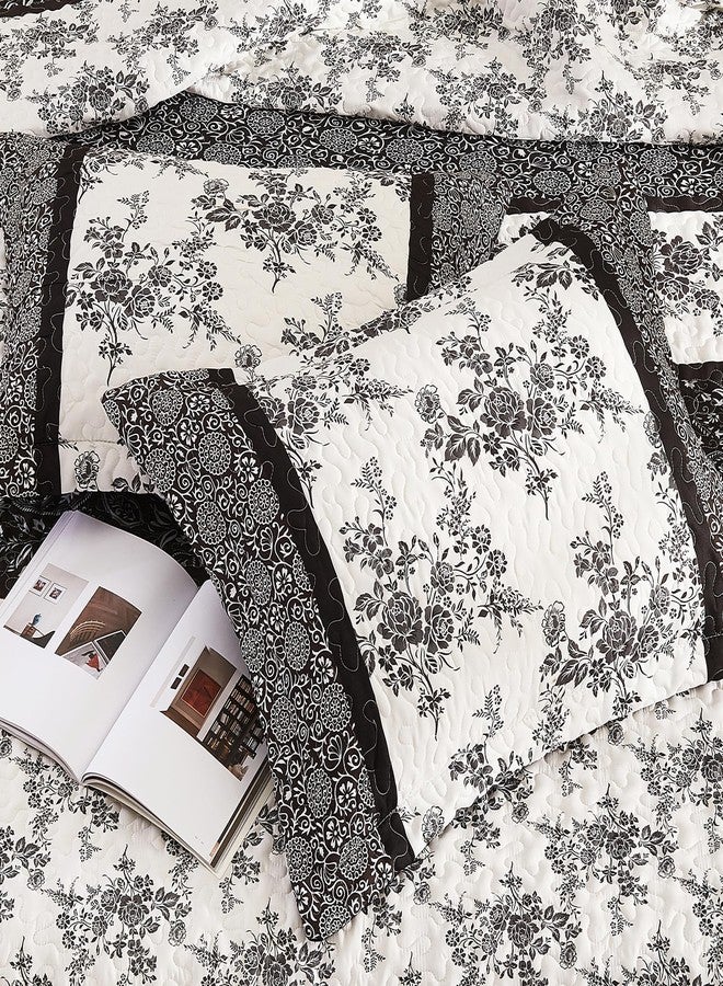 Cmfshape طقم لحاف زهري من 3 قطع من Cmfshape، مقاس كينج - لحاف مطبوع بنمط الفاوانيا المخطط باللونين الأسود والأبيض، طقم مفروشات زهري قابل للعكس، غطاء سرير ناعم وخفيف الوزن (مقاس كينج 106 × 96 بوصة). - Image 5