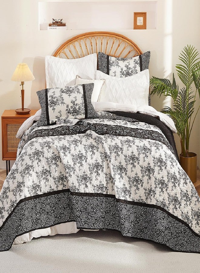 Cmfshape طقم لحاف زهري من 3 قطع من Cmfshape، مقاس كينج - لحاف مطبوع بنمط الفاوانيا المخطط باللونين الأسود والأبيض، طقم مفروشات زهري قابل للعكس، غطاء سرير ناعم وخفيف الوزن (مقاس كينج 106 × 96 بوصة). - Image 1
