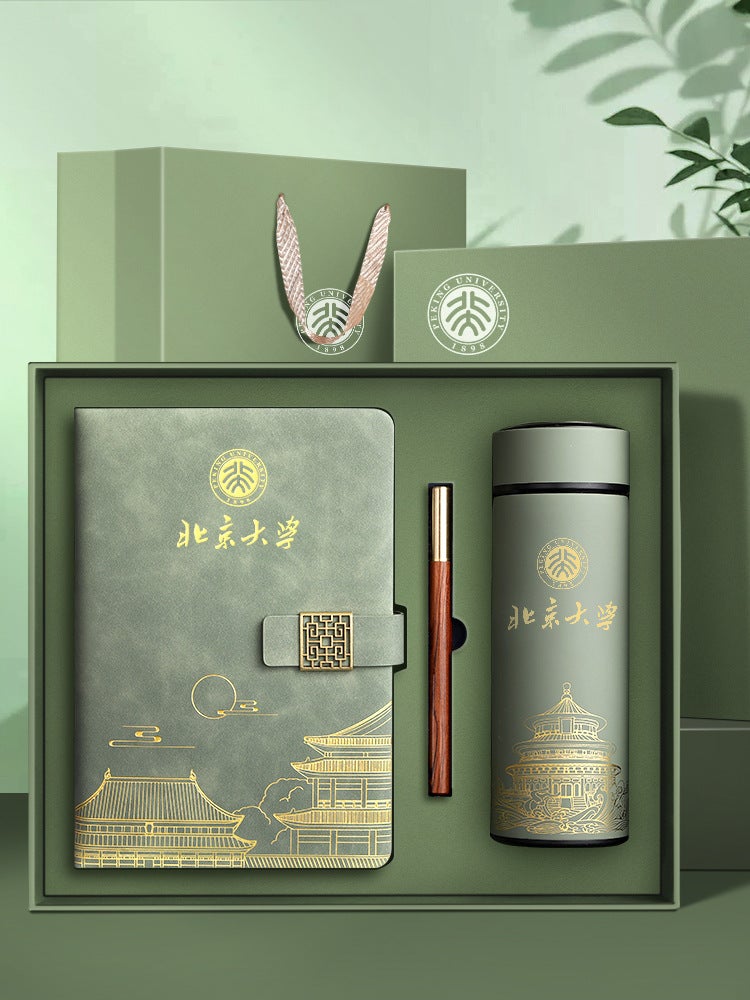 Shunfeng National Tide Forbidden City Wenchuang Notebook Gift Box Suit Custom Thermos Cup Pen Business Activities National Style - Image 3