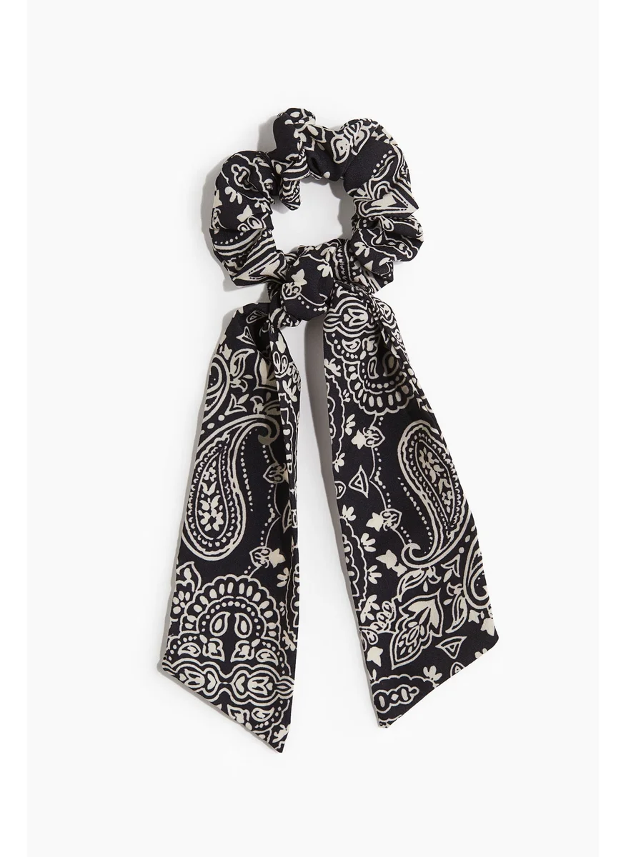 H&M Scarf-Detail Scrunchie