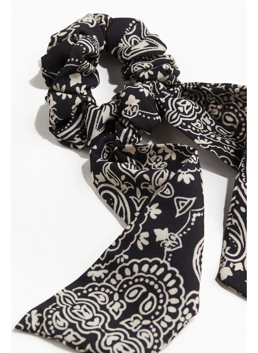 H&M Scarf-Detail Scrunchie
