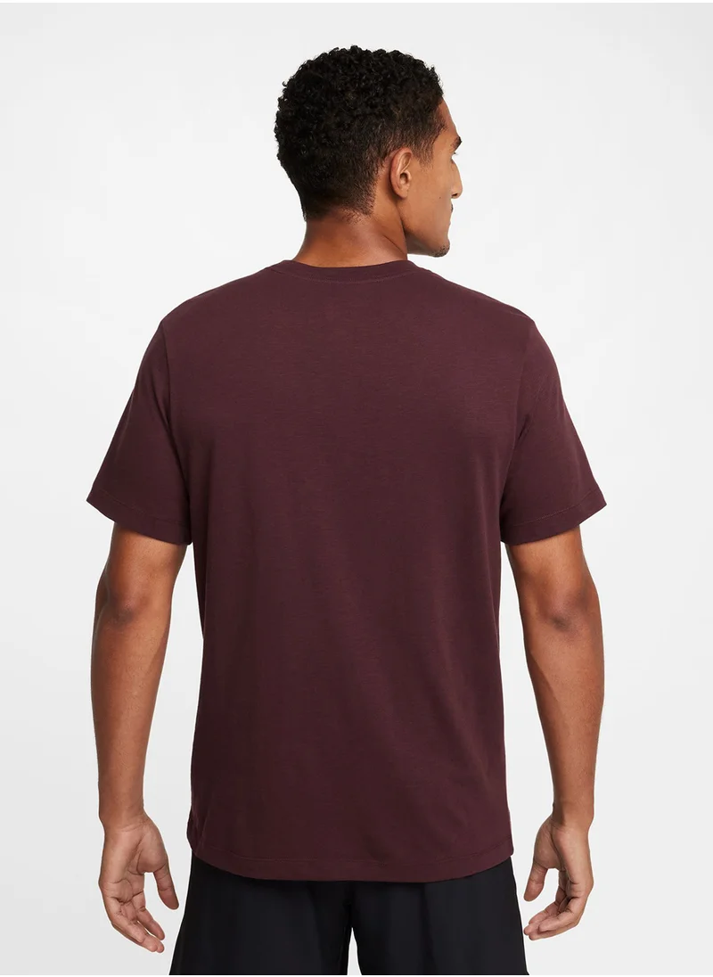 Nike Dri-Fit Essential T-Shirt