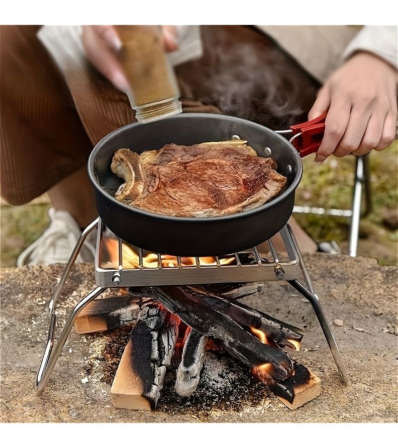 موقد محمول من الفولاذ المقاوم للصدأ باللون الفضي للتخييم والسفر والطهي أثناء المشي في الهواء الطلق - Image 1
