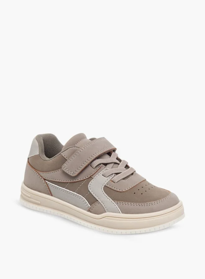 جونيورز Boys Panelled Sneakers With Hook And Loop Closure