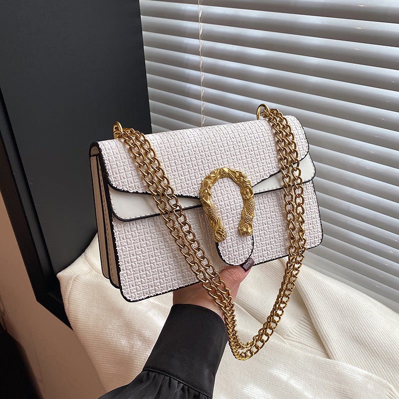 2025 Spring New Fashionable Casual Snake Shoulder Crossbody Bag Women'S Chain Bag Retro Small Square Bag - Image 5