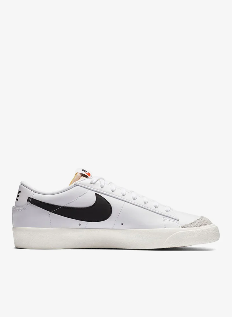 Nike Men's Blazer Low '77 Vintage Shoes