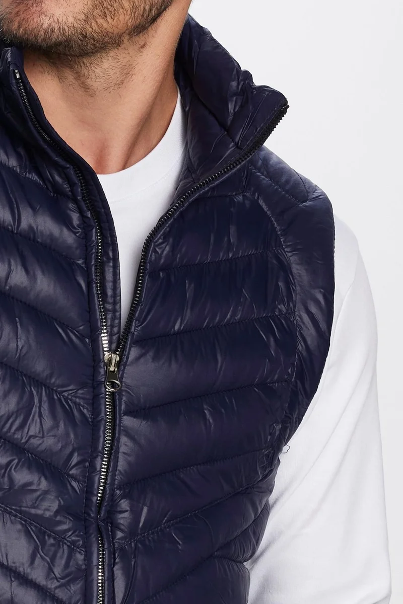 تودورس Men's Standard Fit Stand Collar Pocket Zippered Navy Blue Puffer Vest