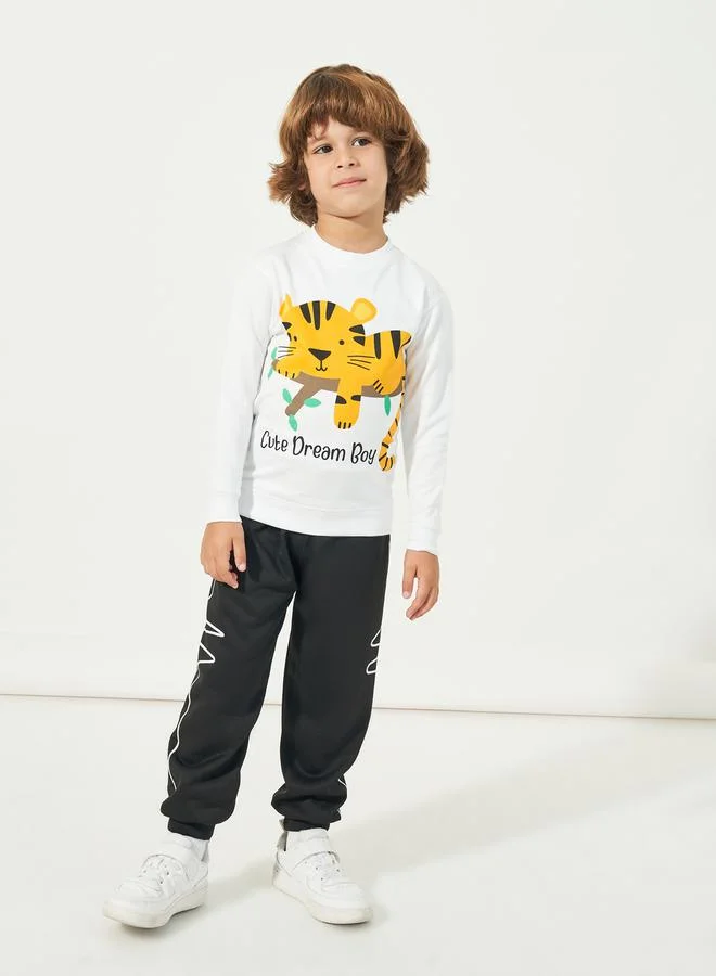 Styli Curved Lined Print Cuffed Joggers