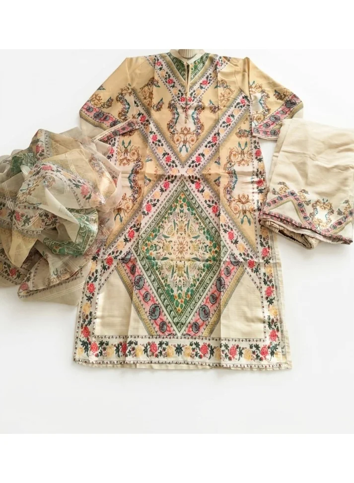 Bazm-A Fashion Atelier  Women's Summer Lawn Printed 3-Piece Suit for Women | Best Price UAE