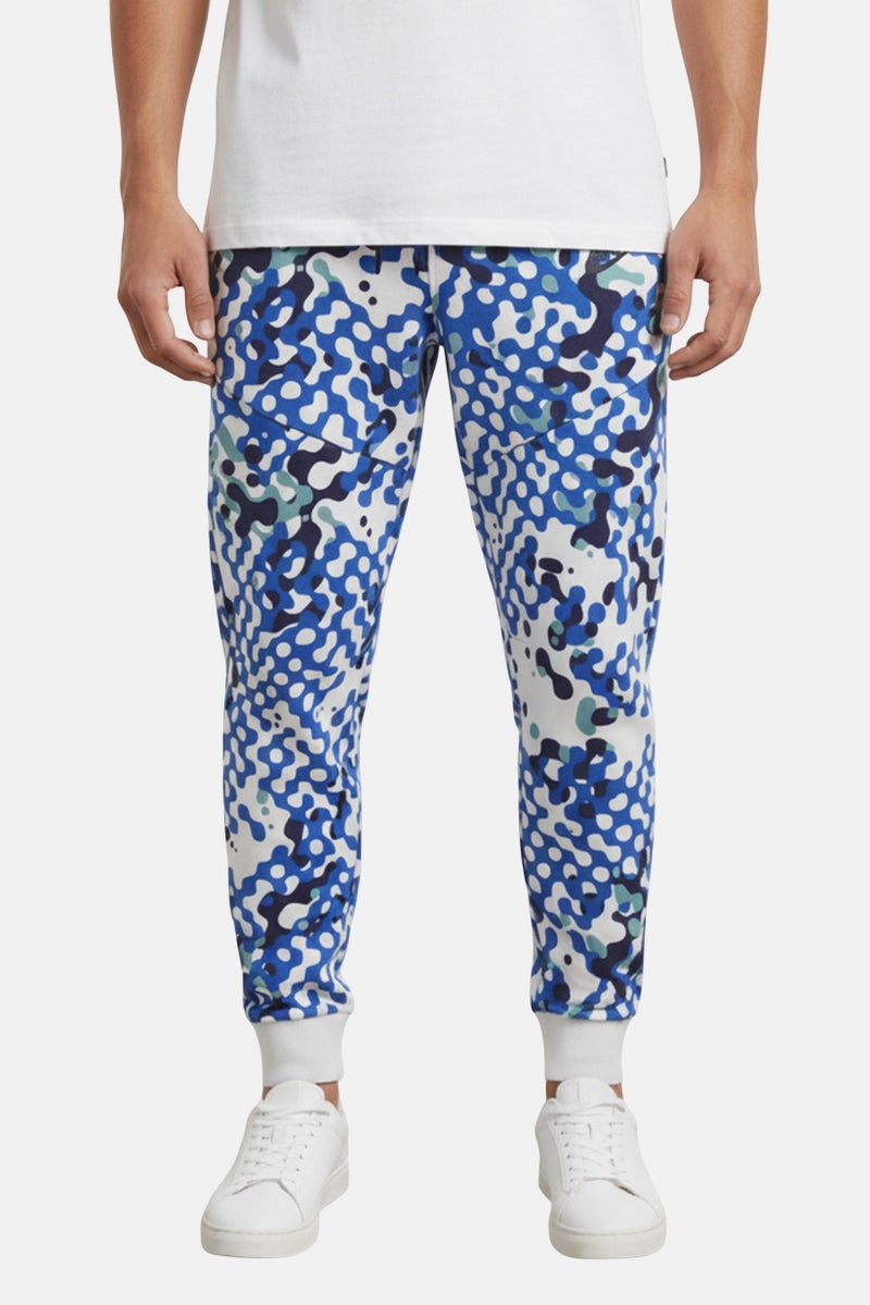 Nike Men Slim Fit Outdoor Jogger Pants, Multicolor - Image 1