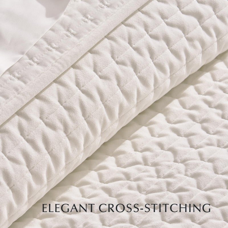 EVERGRACEHOME EVERGRACE Luxury Velvet Quilt Set King Size 3 Piece, Soft Cross-Stitch Velvet Comforter Set with Pillow Shams, Lightweight Coverlet Bedspread Bedding Set for All Seasons, Cream White - Image 4