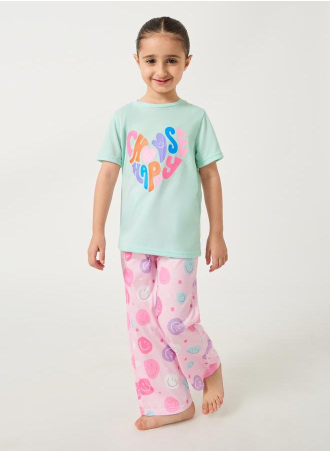 Styli Styli Printed Short Sleeve T-Shirt and Pyjama Set  - Image 1