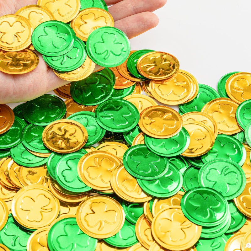 Jocomoni 200pcs/50g St. Patrick's Day Shamrock Confetti Decorations, Green Gold Metallic Foil Shamrock Clover Table Confetti Glitter Lucky Coin Shamrock Sequin for Party Home Decoration - Image 1