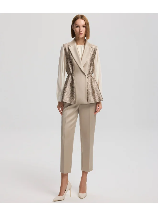 ابيكول فيست جاكار بخصر محدد