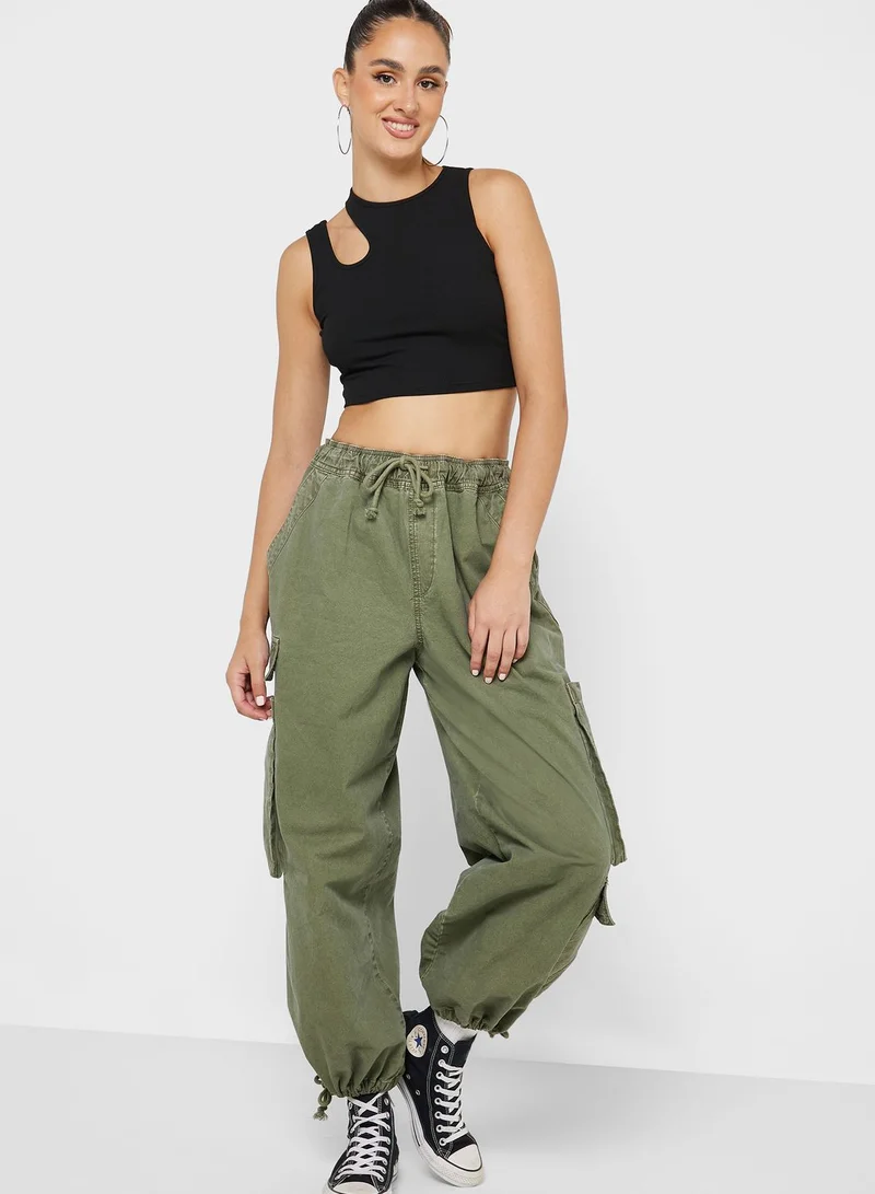 Ginger Cutout Shoulder Crop Top