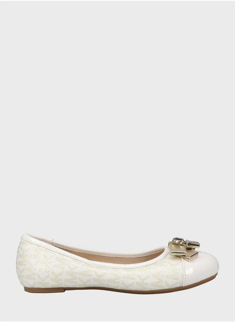 Michael Kors Youth Kenya Lock Ballerinas