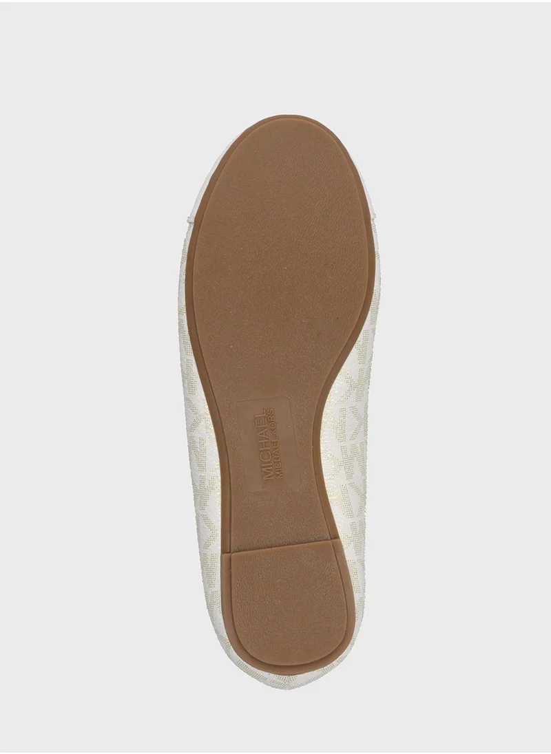 Michael Kors Youth Kenya Lock Ballerinas