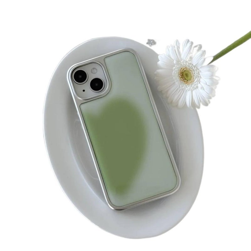 غطاء واقي بAcrylic لـ iPhone 12 Pro مع حماية من السقوط ونقش قلب مع مقاوم للصدمات مع تقسيم الألوان مع تأثير متدرج باللون أخضر من الأكريليك باللون الأخضر - Image 1