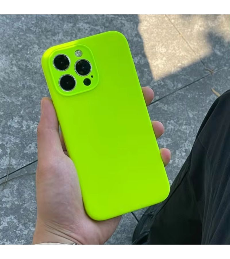 Phone Case For iPhone 15 Pro Black Precision Lens Protection Lightweight Plush Texture Soft Silicone Shockproof Cover - Image 2