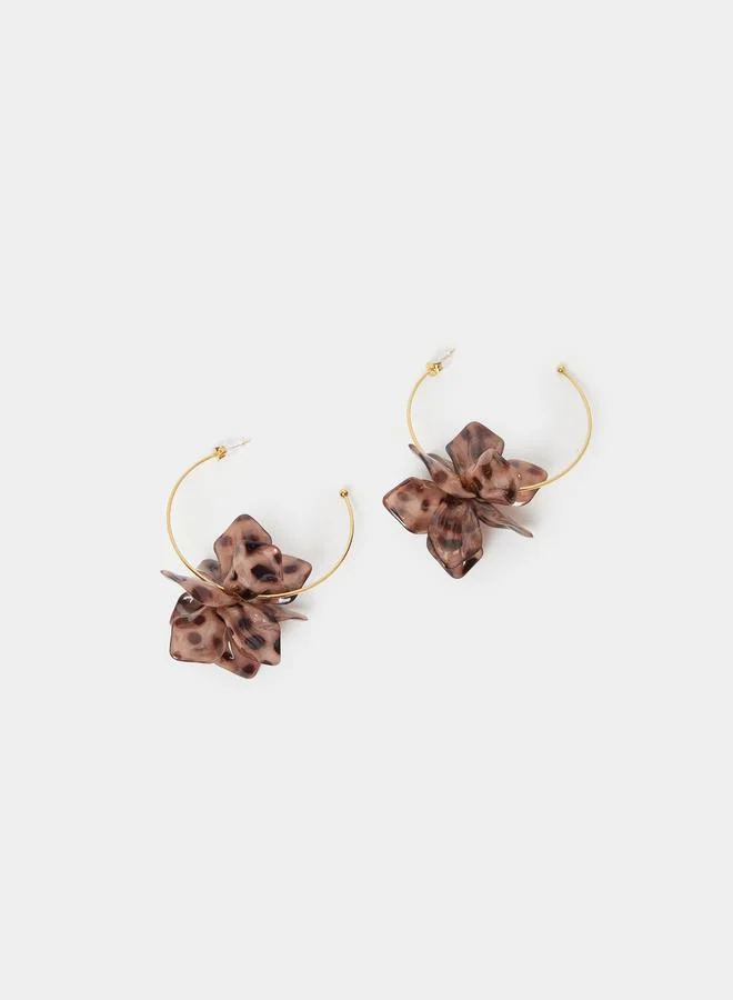 Styli Floral Hoop Earrings with Leopard Print Accent