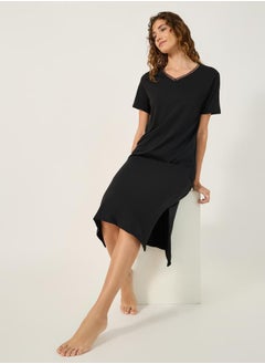 Styli LACE TRIM V NECK SIDE SLIT NIGHTDRESS - MIDI  - Image 1