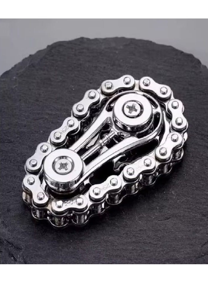 لعبة فيدجيت سبينر على شكل سلسلة دراجة لتخفيف التوتر، لعبة فيدجيت معدنية للأطفال والكبار، لعبة مكتب حركية مبتكرة لدوار اليد والإصبع لتخفيف القلق، هدية رائعة للأطفال والكبار (فضية) - Image 1