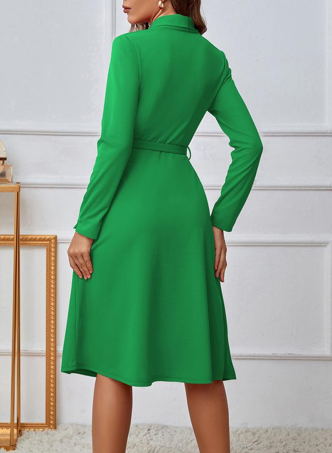 Take Two Green A-Line Belted Pleated Midi Dress With Shawl Collar - Image 2