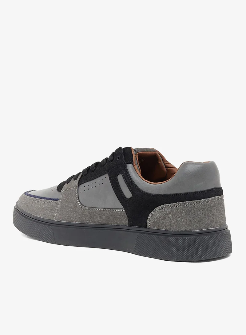 Seventy Five Casual Sneakers