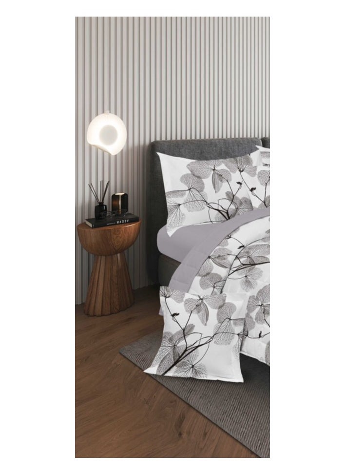 Red Rose A practical summer double bed sheet with a printed design to suit your room's decor, made of microfiber, measuring 230*250cm.  - Image 2