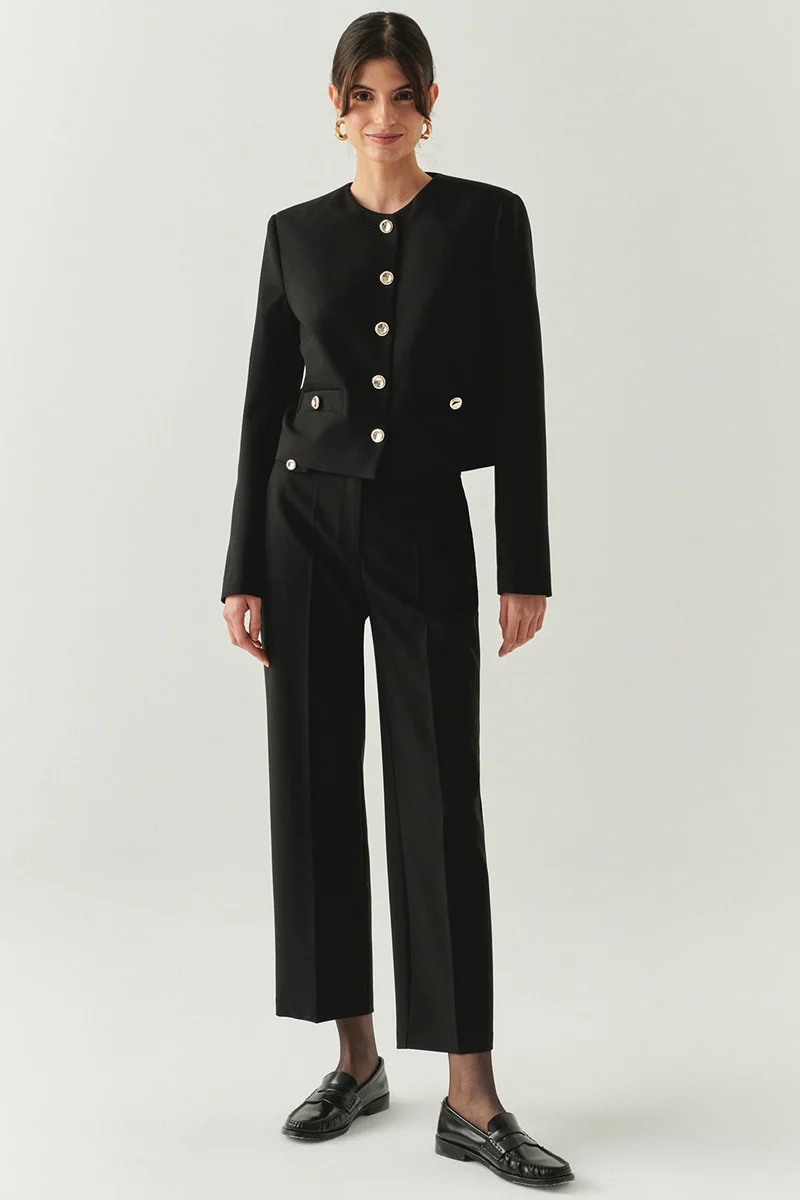 EXQUISE Regular High-Waisted Black Woven Pants with Pockets