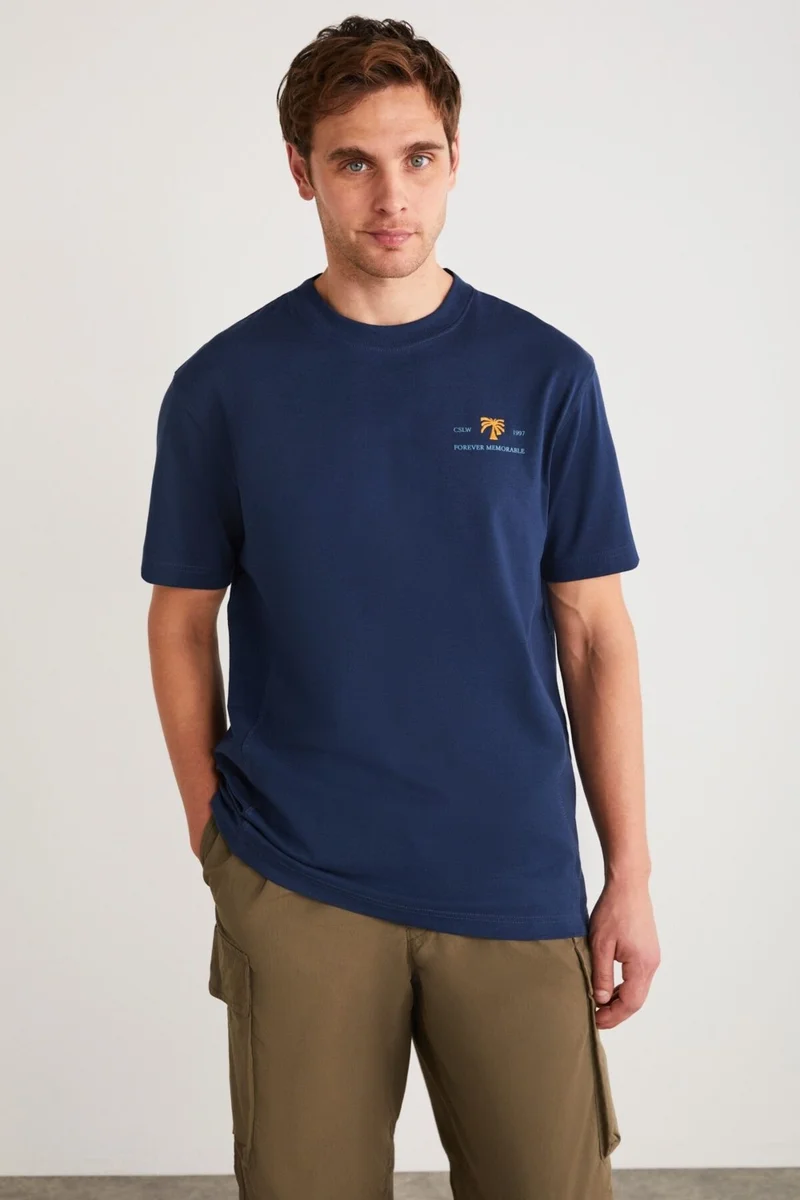 جريميلانج MORAT Men's 100% Cotton Embroidery and Print Detailed Short Sleeve Navy Blue T-Shirt