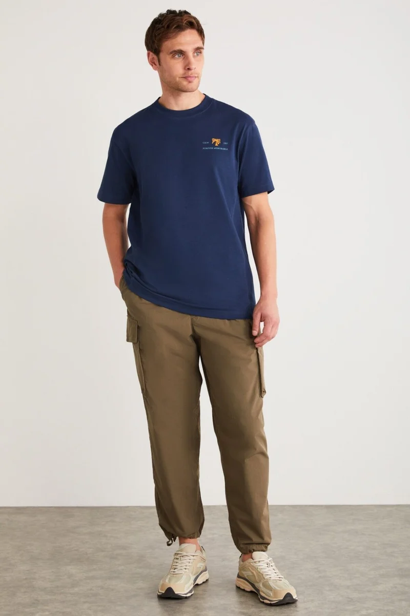 جريميلانج MORAT Men's 100% Cotton Embroidery and Print Detailed Short Sleeve Navy Blue T-Shirt